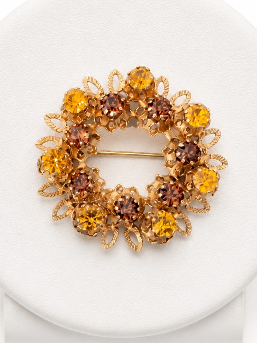 Vintage Karu rhinestone wreath brooch